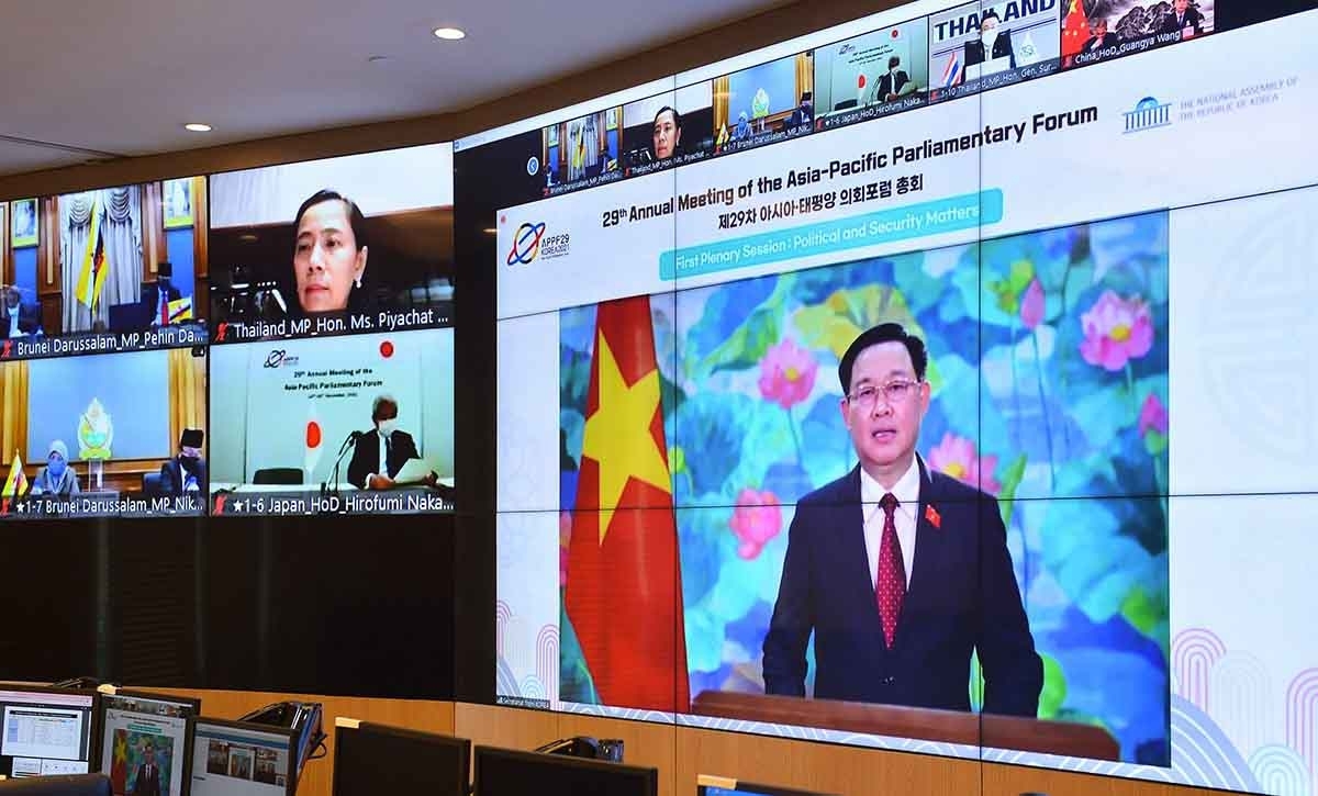 Vietnam calls on efforts to build sustainable, resilient and inclusive economy